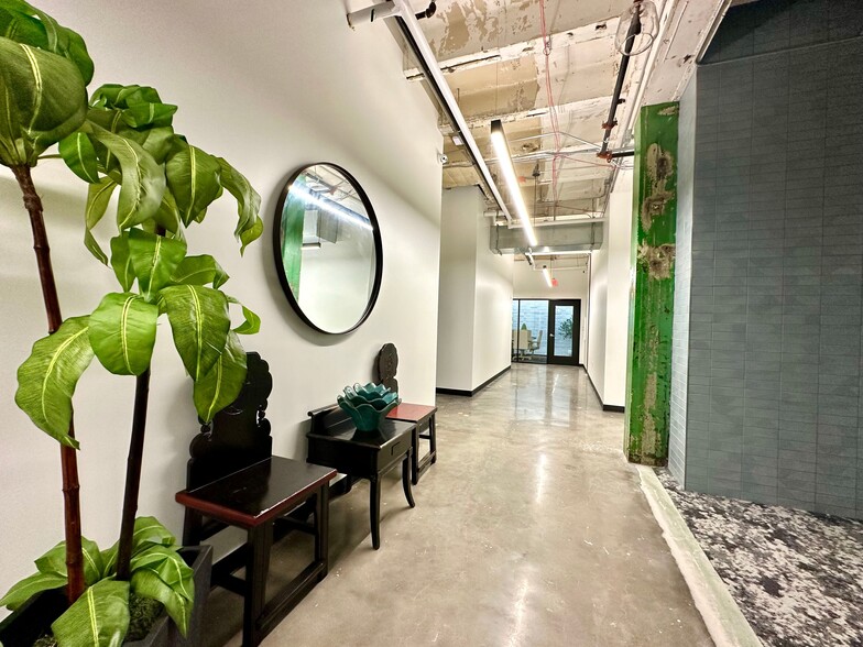 More Photos Of 2410 Polk St, Houston Office For Lease