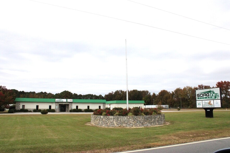 Primary Photo Of 1693 Sadler Rd, Dunn Industrial For Sale