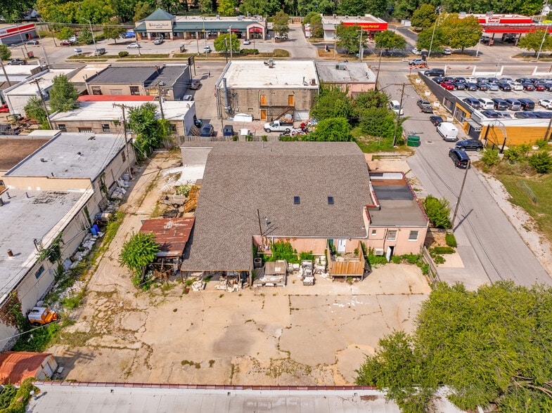 More Photos Of 319 W 79th Ter, Kansas City Warehouse For Lease
