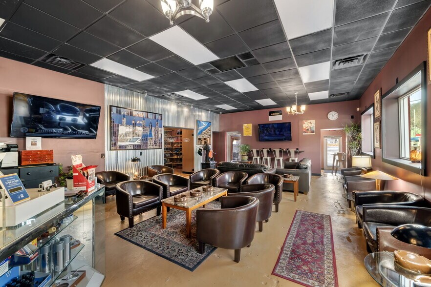 More Photos Of 99 Ohio River Blvd, Leetsdale Fast Food For Sale