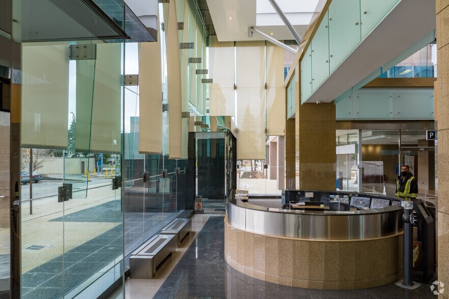 More Photos Of 401 The West Mall, Toronto Unknown For Lease
