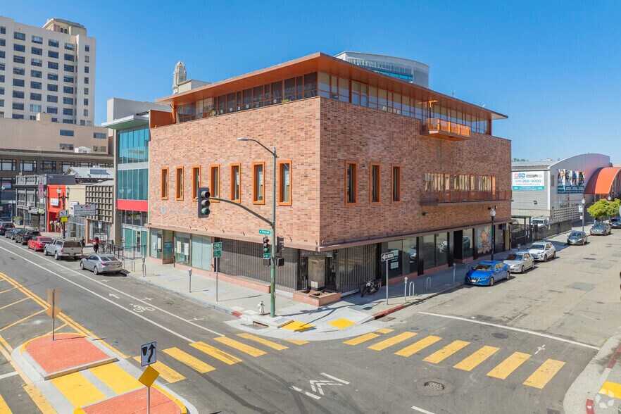 Primary Photo Of 1735-1741 Telegraph Ave, Oakland Office For Lease