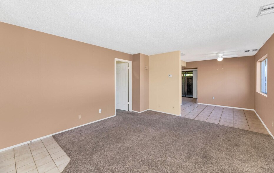 More Photos Of 8916 N 11th St, Phoenix Apartments For Sale