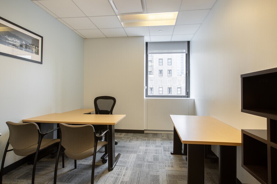 More Photos Of 14 Wall St, New York Coworking Space