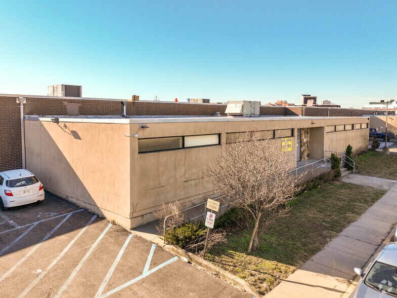 Primary Photo Of 750 Park Pl, Long Beach Manufacturing For Lease
