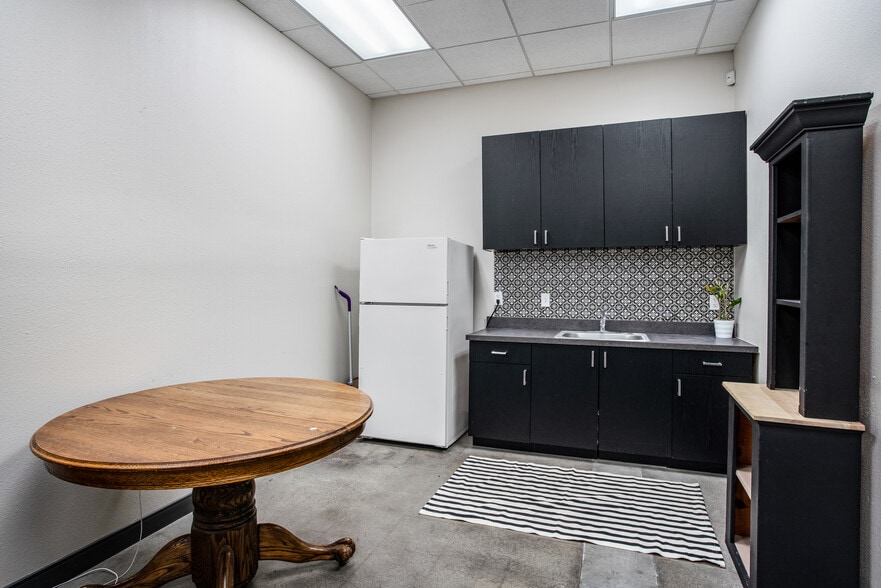 More Photos Of 1545 Simpson Way, Escondido Light Distribution For Sale