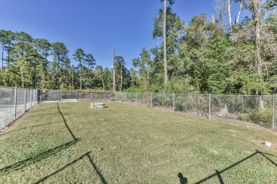 More Photos Of 321 FM 2090 Rd E, Splendora Manufactured Housing Mobile Home Park For Sale