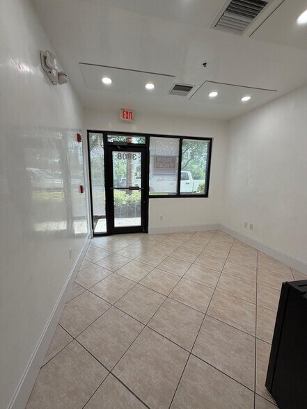 More Photos Of 3801-3899 SW 30th Ave, Fort Lauderdale Warehouse For Lease