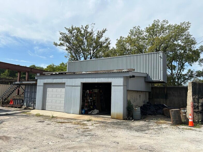 More Photos Of 7435 S Union Ave, Chicago Industrial For Sale