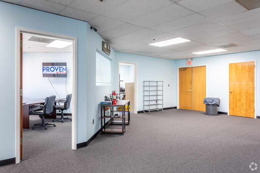 More Photos Of 3 W Main St, Elmsford Unknown For Lease