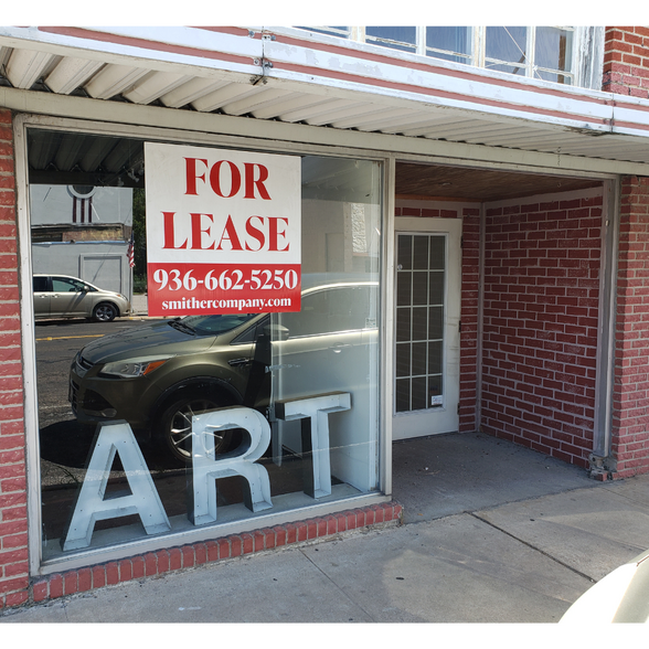 More Photos Of 1215 Sam Houston Ave, Huntsville Storefront Retail Office For Lease