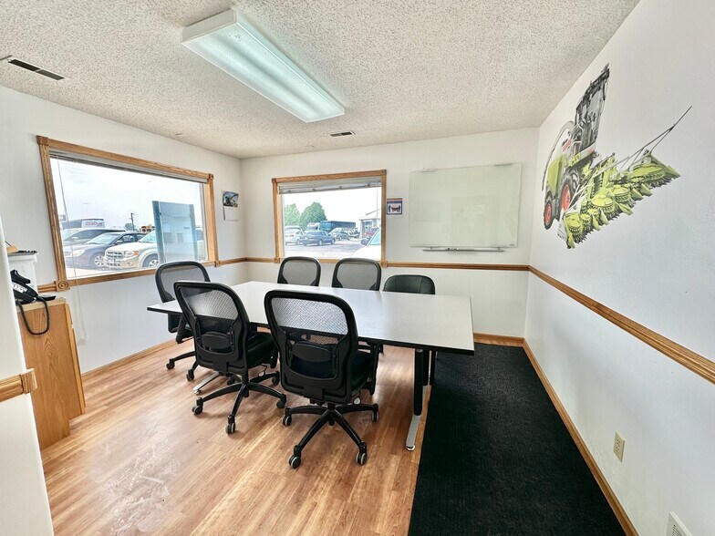 More Photos Of 6430 Highway 30 E, Kearney Industrial For Sale