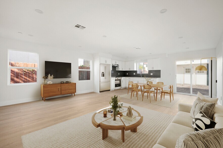 More Photos Of 645 W 97th St, Los Angeles Multifamily For Sale