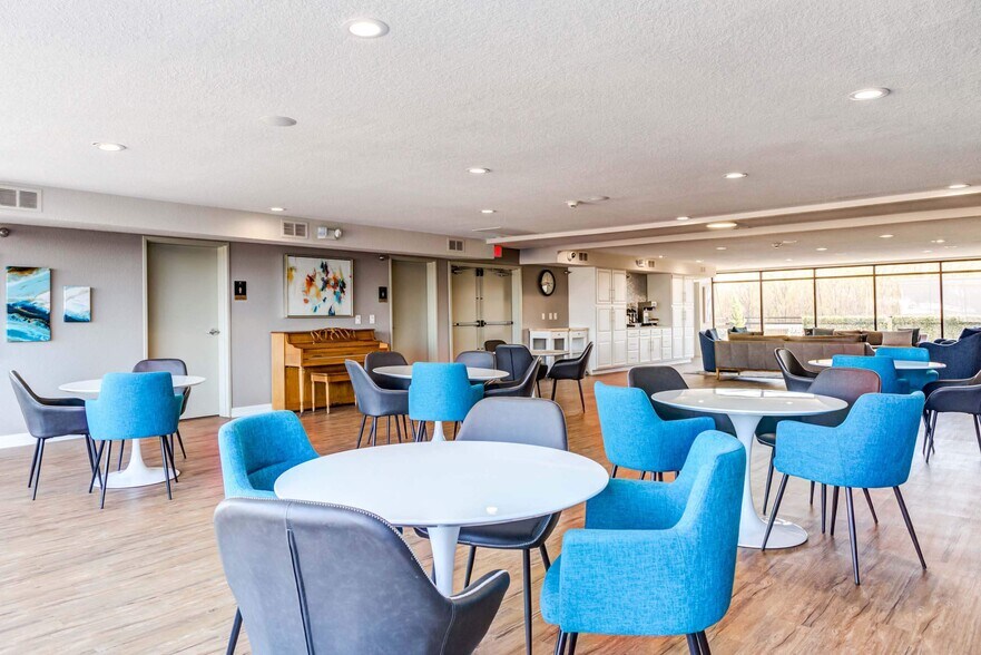 More Photos Of 110 E 1st St, Chaska Apartments For Lease