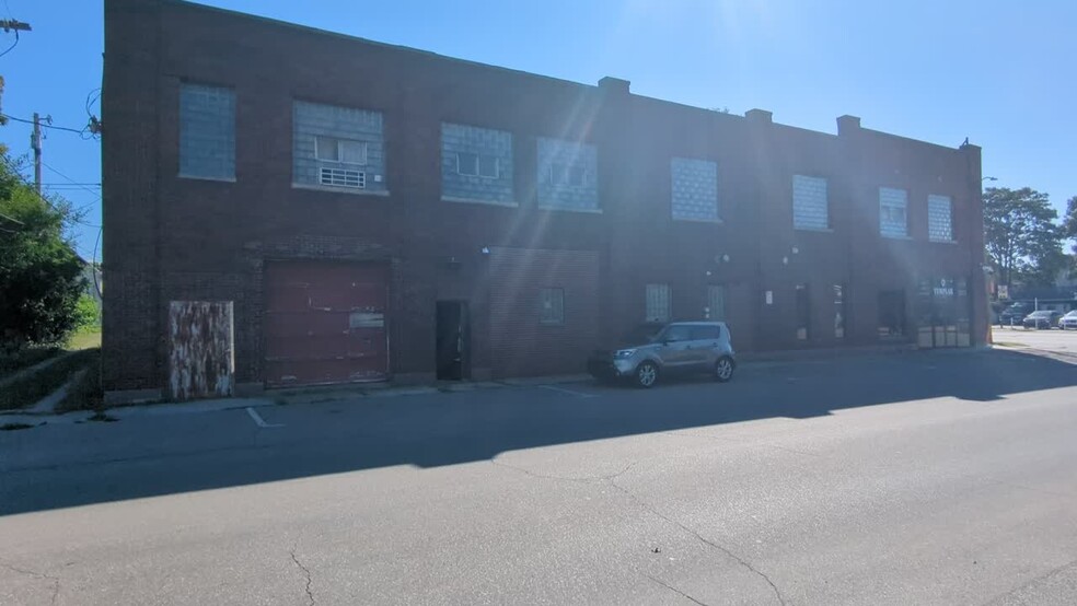 Primary Photo Of 603 Detroit St, La Porte Loft Creative Space For Sale