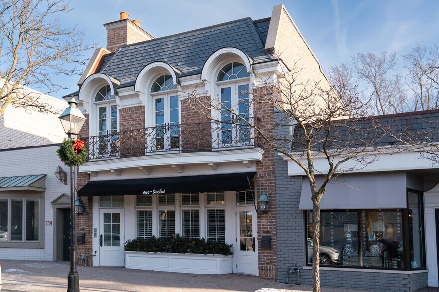 More Photos Of 112 Kercheval Ave, Grosse Pointe Office Residential For Lease