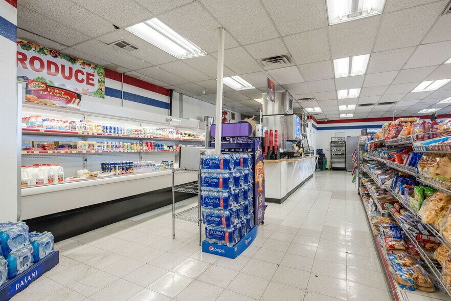 More Photos Of 5701 N Jornada Rd, Las Cruces Service Station For Sale