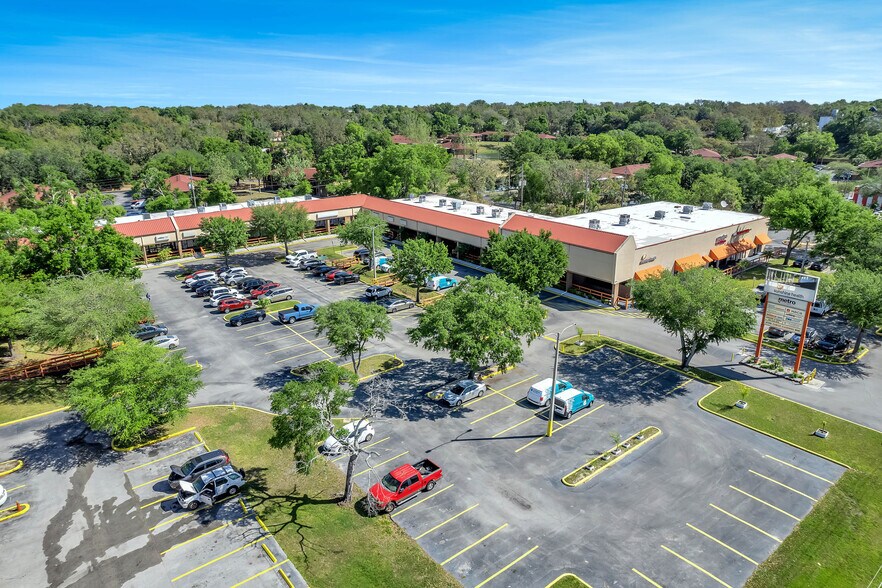 More Photos Of 6801-6925 W Colonial Dr, Orlando Unknown For Lease