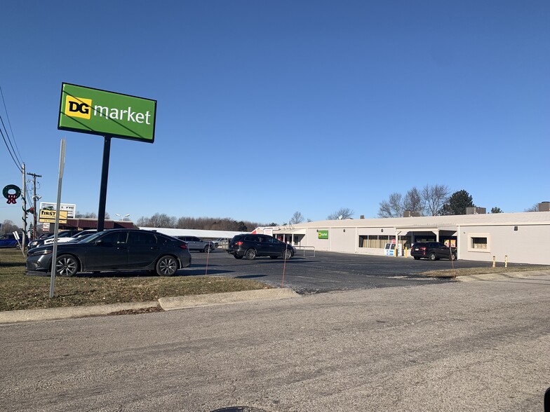 Primary Photo Of 350 W Main St, Rossville Storefront For Lease