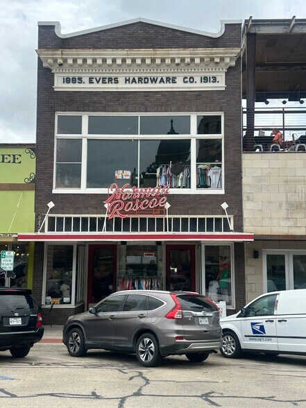More Photos Of 109 W Hickory St, Denton Storefront For Sale