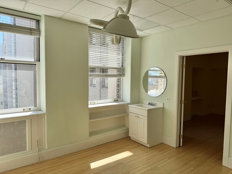 More Photos Of 490 Post St, San Francisco Medical For Sale
