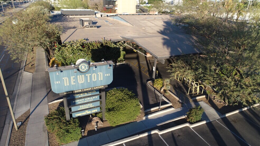 More Photos Of 300 W Camelback Rd, Phoenix Storefront Retail Office For Sale