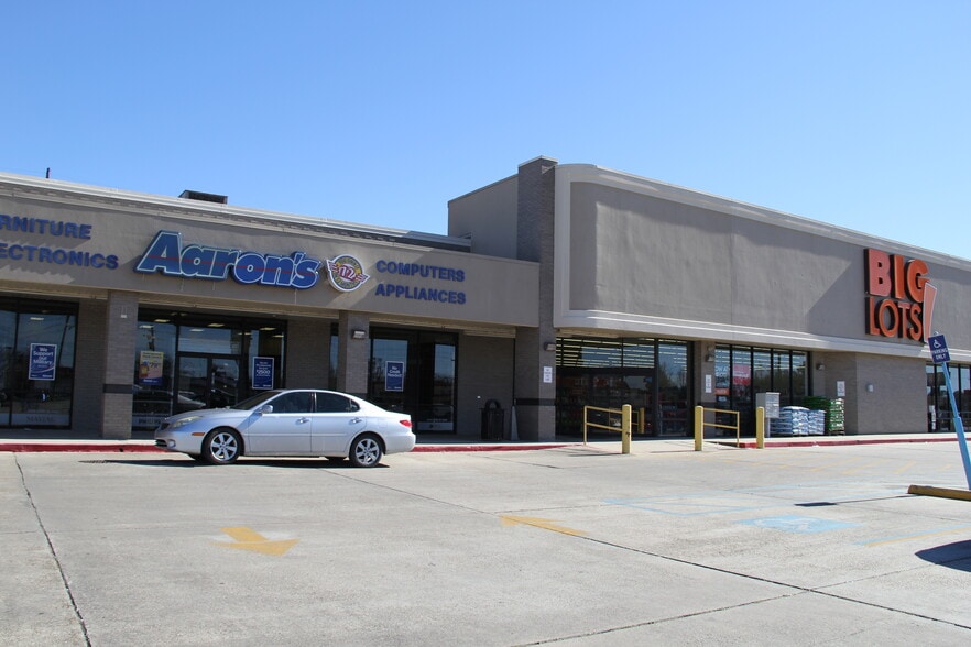 More Photos Of 200 N Airline Hwy, Gonzales Unknown For Lease