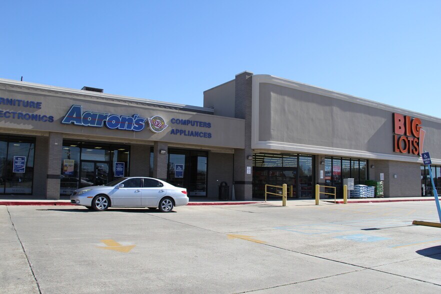 More Photos Of 200 N Airline Hwy, Gonzales Unknown For Lease