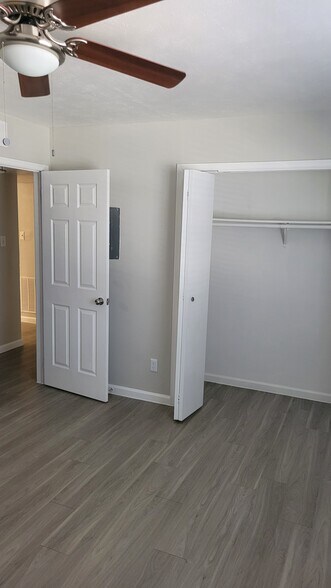 More Photos Of 1226-1232 Avenue A, Denton Apartments For Sale