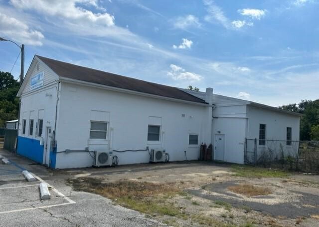 More Photos Of 700 Shiloh Pike, Bridgeton Office For Lease