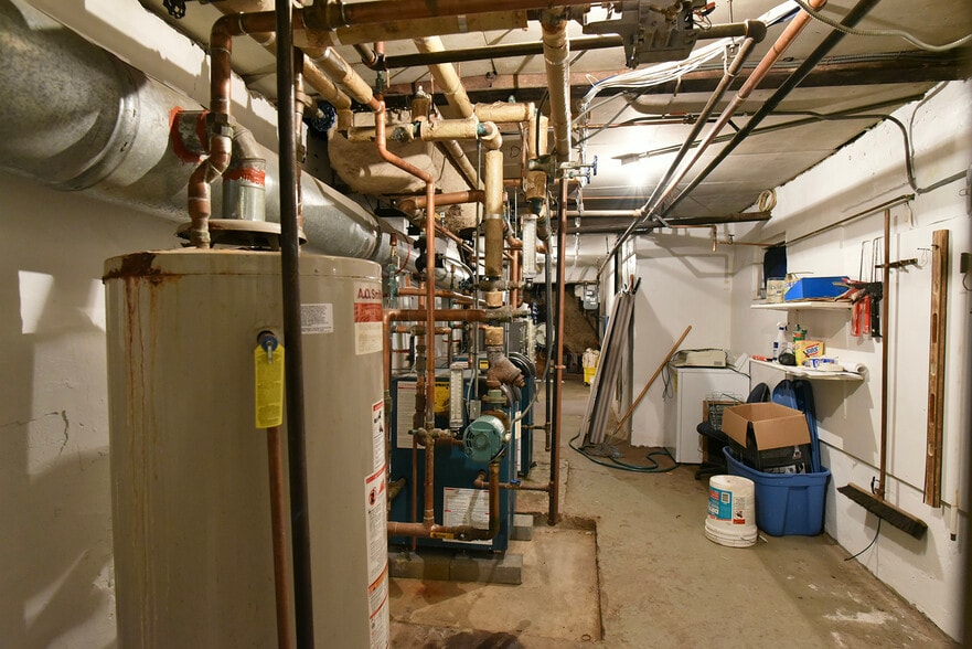 More Photos Of 29 W Franklin St, Hagerstown Apartments For Sale