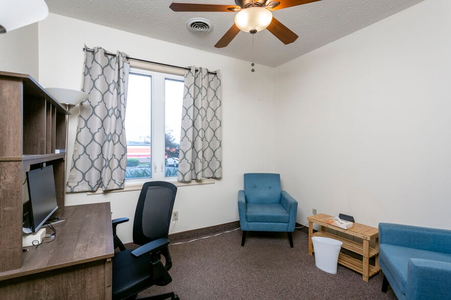 More Photos Of 3230 Peoples Dr, Harrisonburg Office For Lease