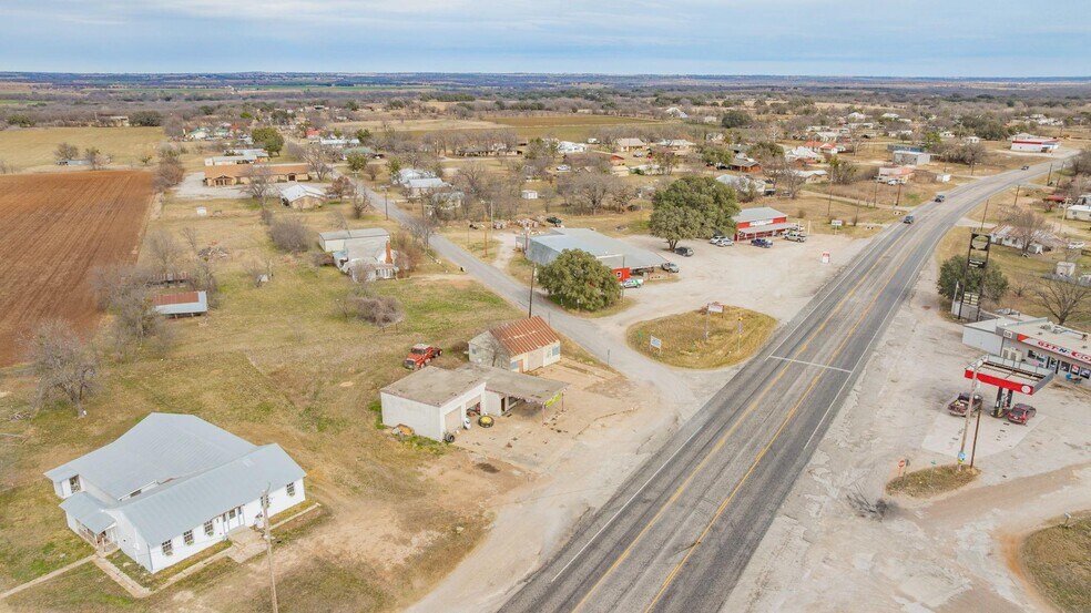 More Photos Of 100 Commerce st, Gustine General Retail For Sale