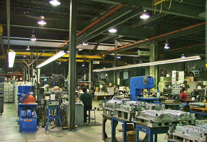 More Photos Of 32235 Industrial Rd, Livonia Warehouse For Sale