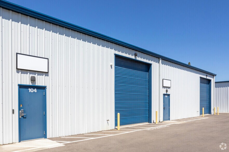 More Photos Of 1255 Hoblitt Ave, Clovis Warehouse For Lease