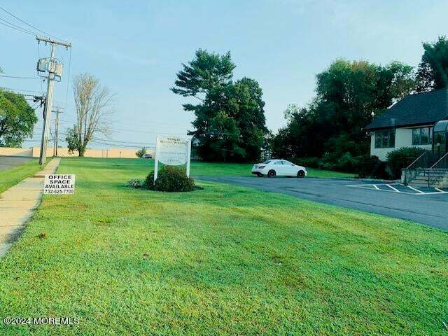 More Photos Of 98 Craig Rd, Manalapan Township Office For Sale