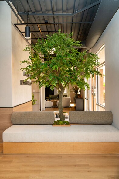 More Photos Of 2252 Pama Ln, Las Vegas Loft Creative Space For Lease