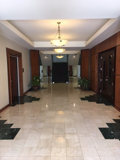 More Photos Of 1300 N Westshore Blvd, Tampa Office For Sale