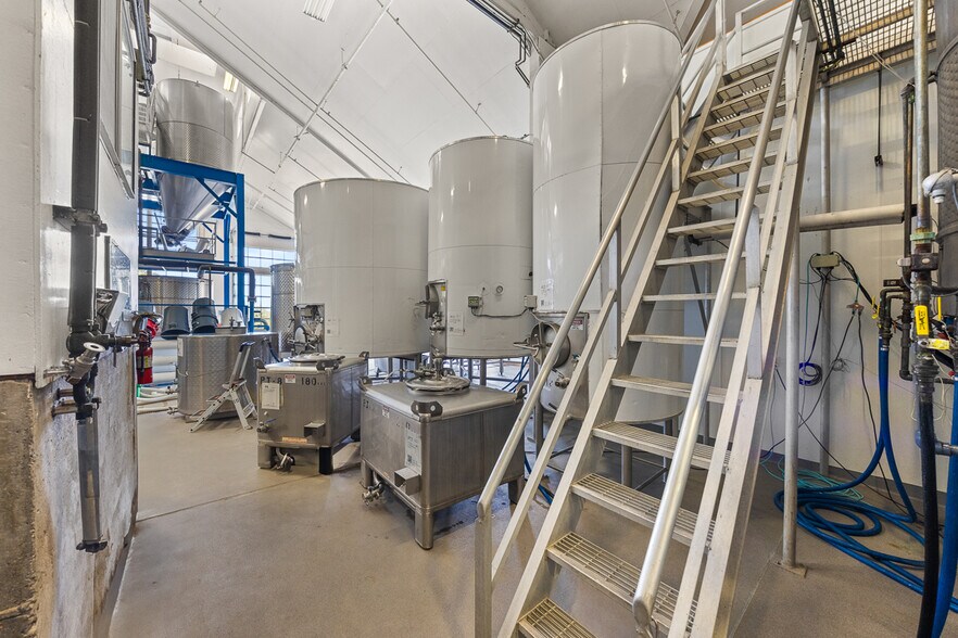 More Photos Of 2750 Las Amigas Rd, Napa Winery Vineyard For Sale