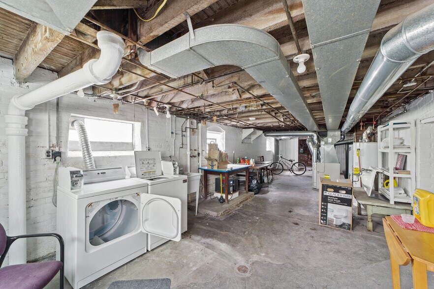 More Photos Of 1947-1949 Coltman Rd, Cleveland Apartments For Sale