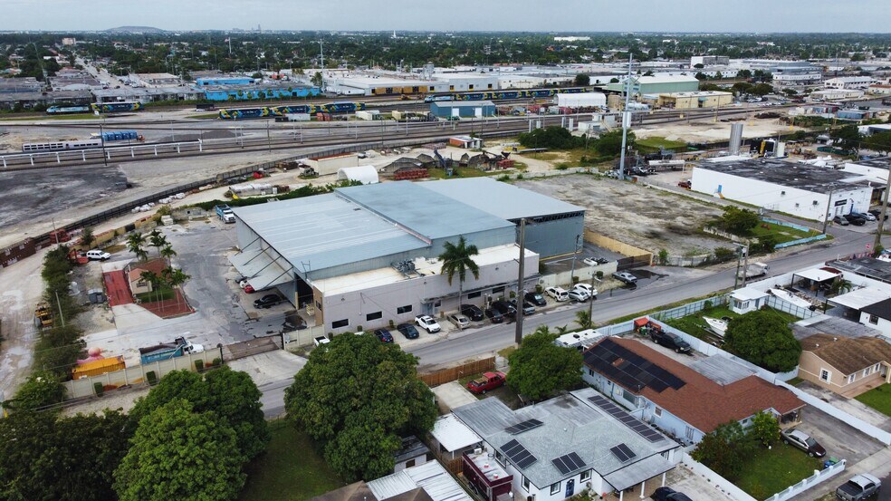 More Photos Of 8600 NW 36th Ave, Miami Manufacturing For Lease