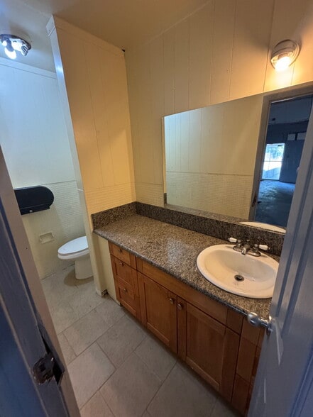 More Photos Of 5425 E State St, Montclair Manufacturing For Lease