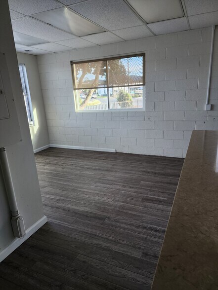 More Photos Of 1755 Tanen St, Napa Warehouse For Lease