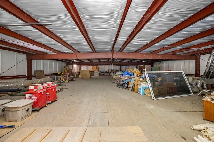 More Photos Of 5802 N Occident St, Tampa Industrial For Sale