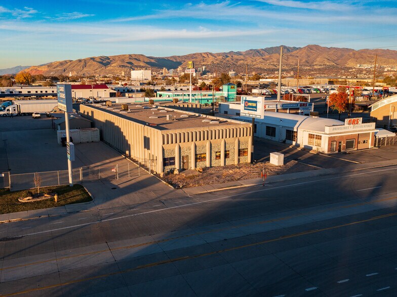 More Photos Of 950 W 2100 S, Salt Lake City Auto Repair For Sale