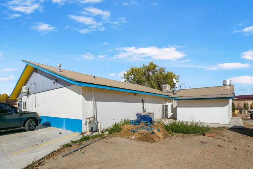 More Photos Of 10 E Main St, Castle Dale Convenience Store For Sale