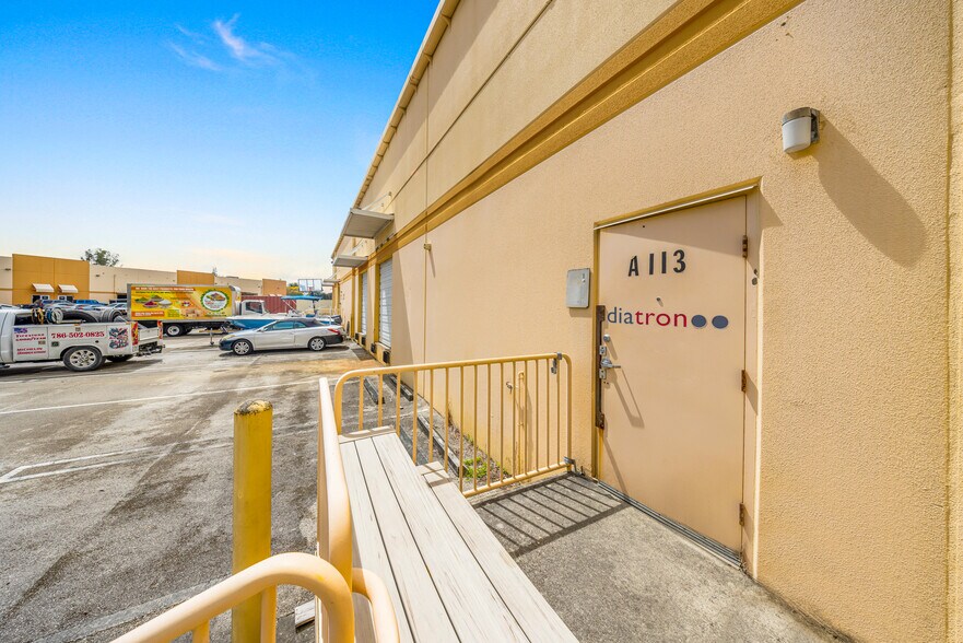 More Photos Of 12601 NW 115th Ave, Medley Warehouse For Lease