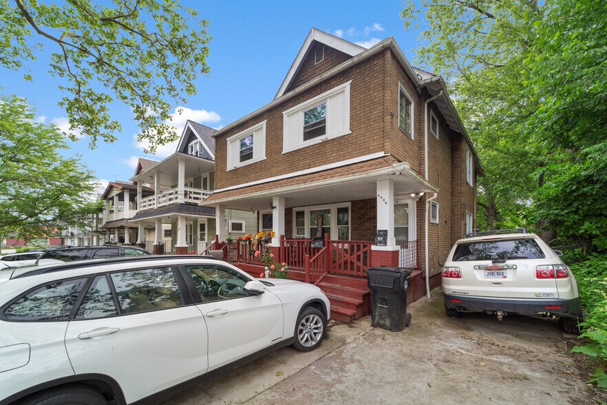 More Photos Of 3334 W 82nd St, Cleveland Apartments For Sale
