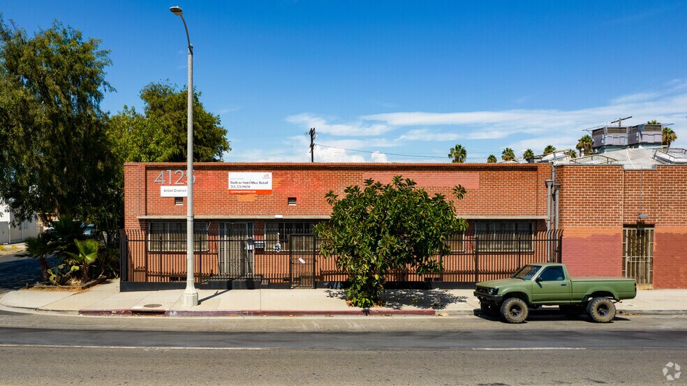 More Photos Of 4125 W Jefferson Blvd, Los Angeles Warehouse For Lease