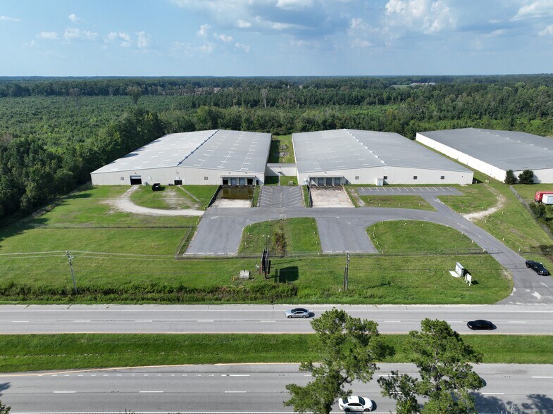 Primary Photo Of 4501 E Palmetto St, Florence Warehouse For Sale